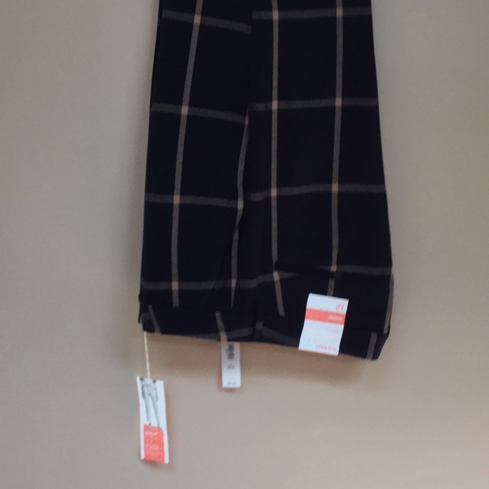 Old Navy Pants 36” long